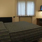Eden Hotel 3*