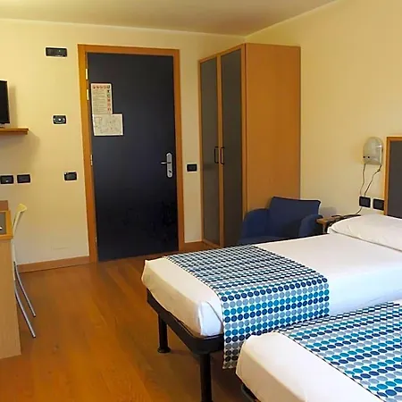 Eden Hotel