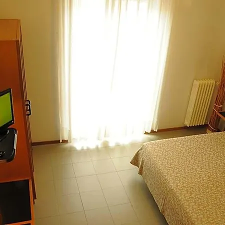 Otel Eden 3*