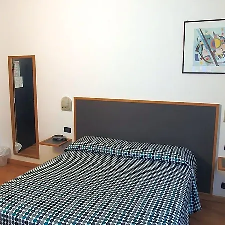 Hotel Eden