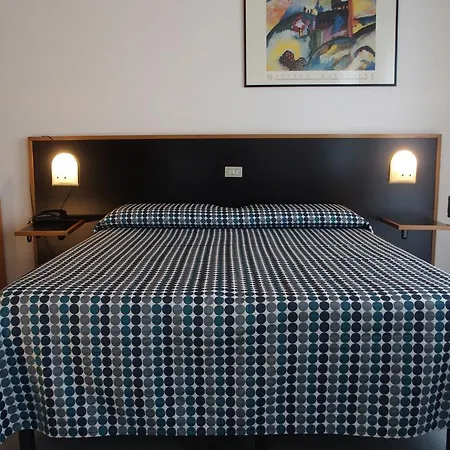 Eden Otel 3*